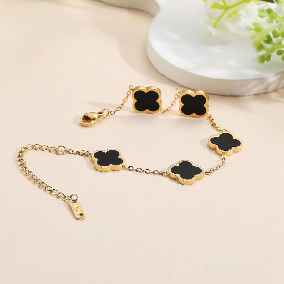 Clover Bracelet for Women - 18K Gold Plated & Anti Tarnish