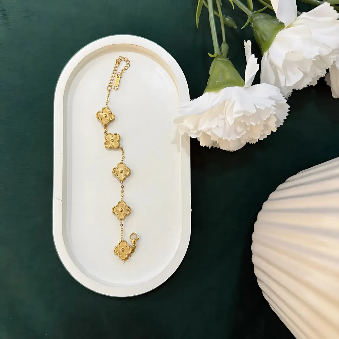 Clover Bracelet for Women - 18K Gold Plated & Anti Tarnish