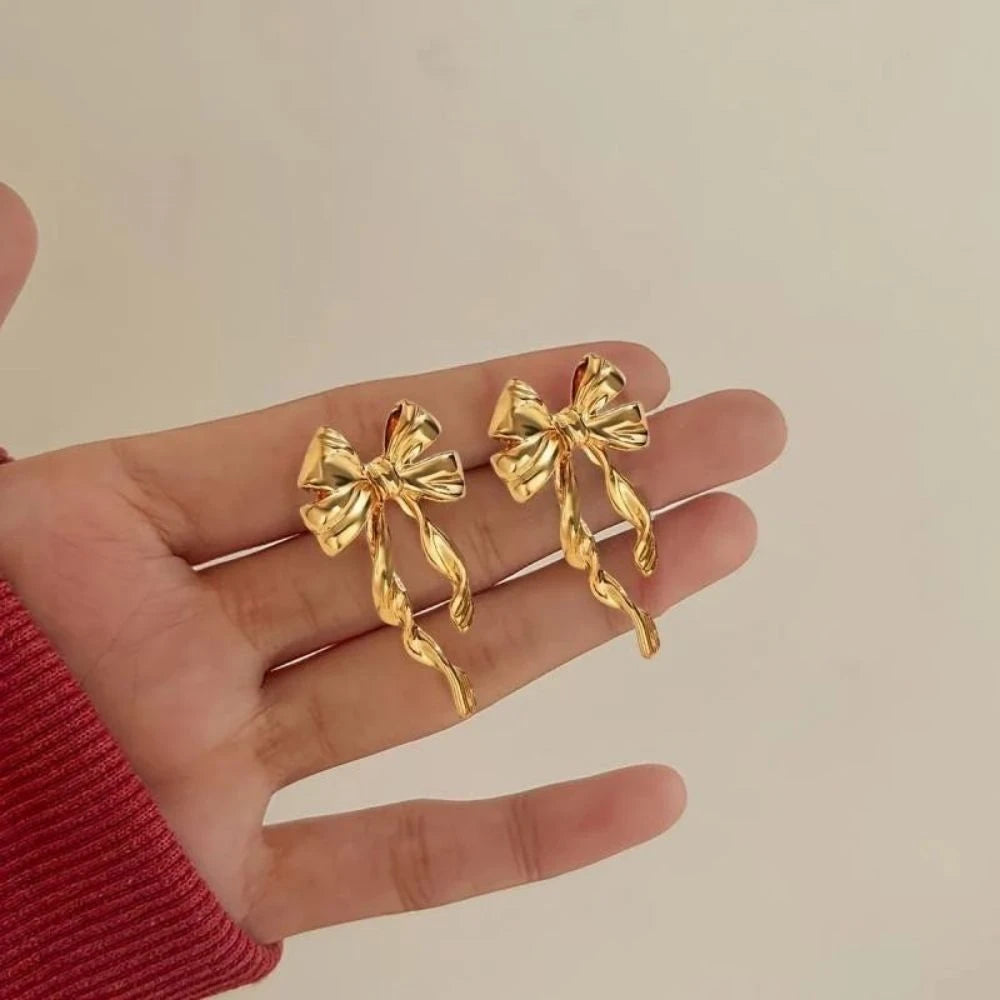 Emily Ribbon Drop Earrings – 18K Gold Plated