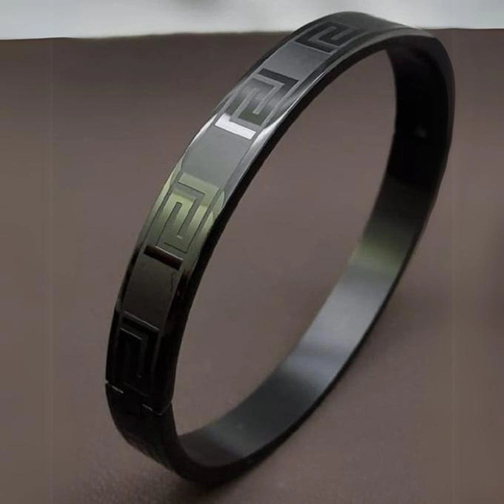 Men's Textured Zig Zag Kada Bracelet Design 1