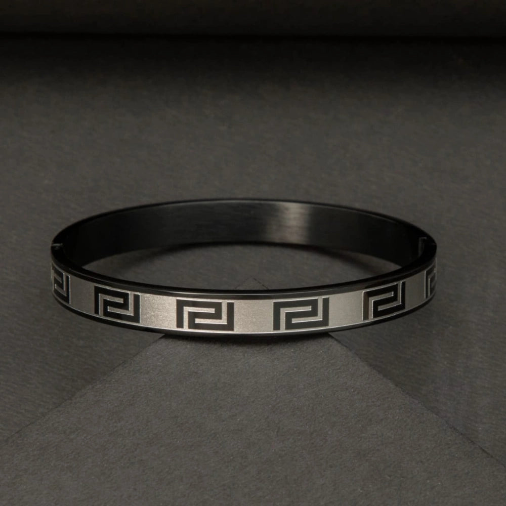 Men's Textured Zig Zag Kada Bracelet Design 1