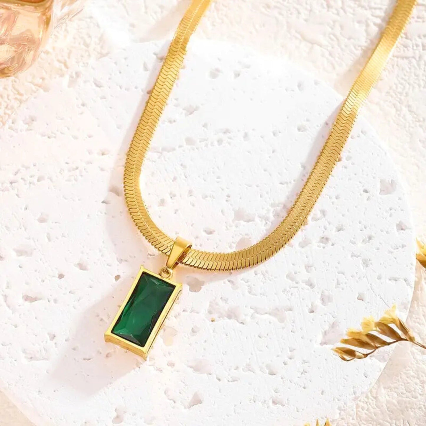 Snake Chain Necklace with Green stone Emerald