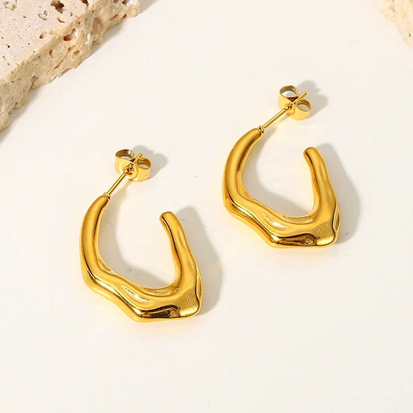 Vero Half Hoop Earrings