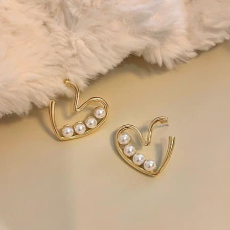Anti Tarnish Pearl Heart Earrings