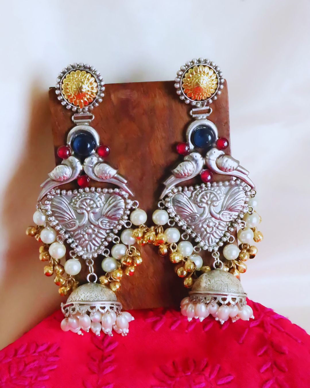 Gulnaaz Jhumka