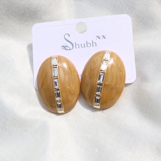 Oval Beige Earrings