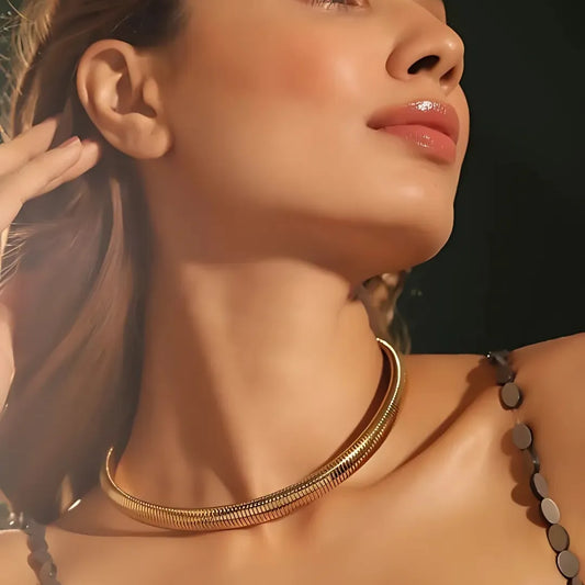 Alluring Timeless Anti Tarnish Choker