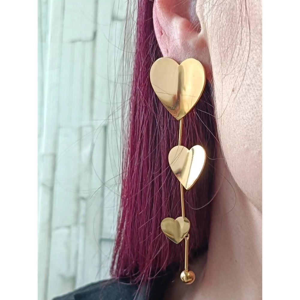 Amora Heart Drop Earrings – 18K Gold Plated