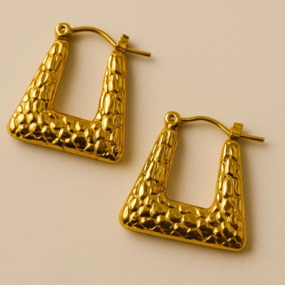 Aurelia Textured Hoop Earrings - 18K Gold Plated