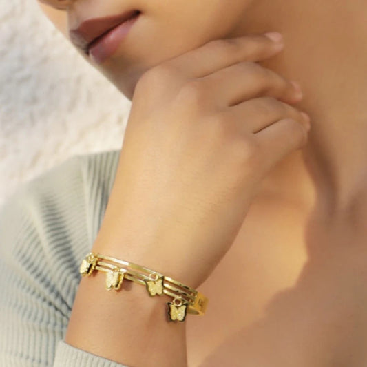 Butterfly Charm Bangle – 18K Gold Plated