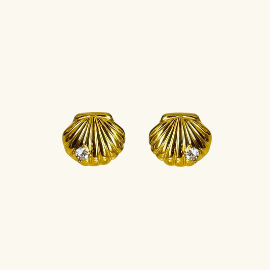 Diamond Shell Studs - 18k Gold Plated