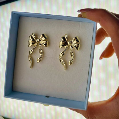 Emily Ribbon Drop Earrings – 18K Gold Plated