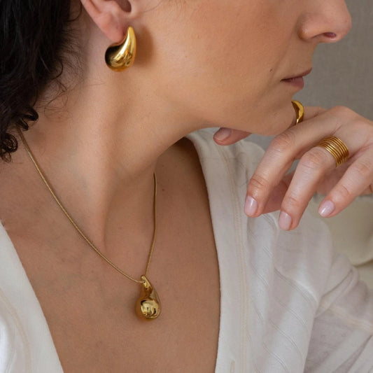 Laila Drop Necklace and Earring