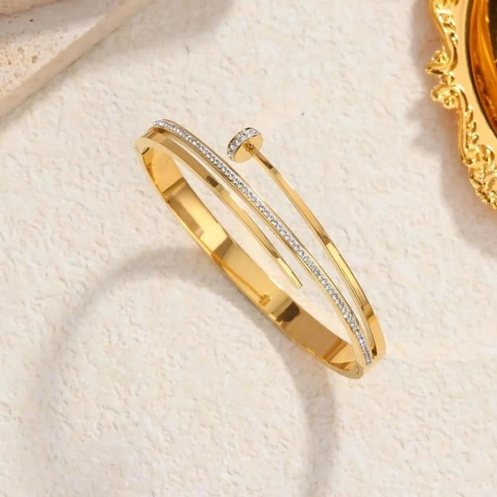 Nail Crystal Bracelet
