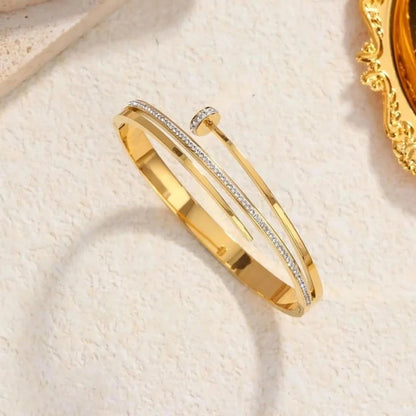 Nail Crystal Bracelet