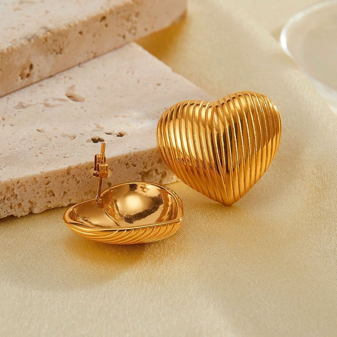 Quinn Heart Earrings