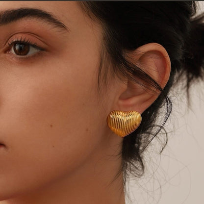 Quinn Heart Earrings