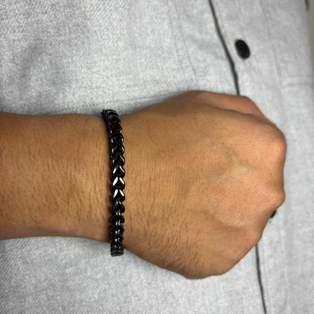Shadow Weave Bracelet for Men - Anti-Tarnish Black Stainless Steel Bracelet