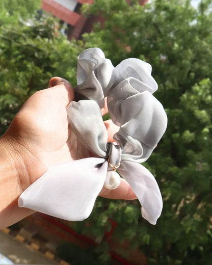 Grey Premium Quality Pearl Bow Scrunchie (1 pc)