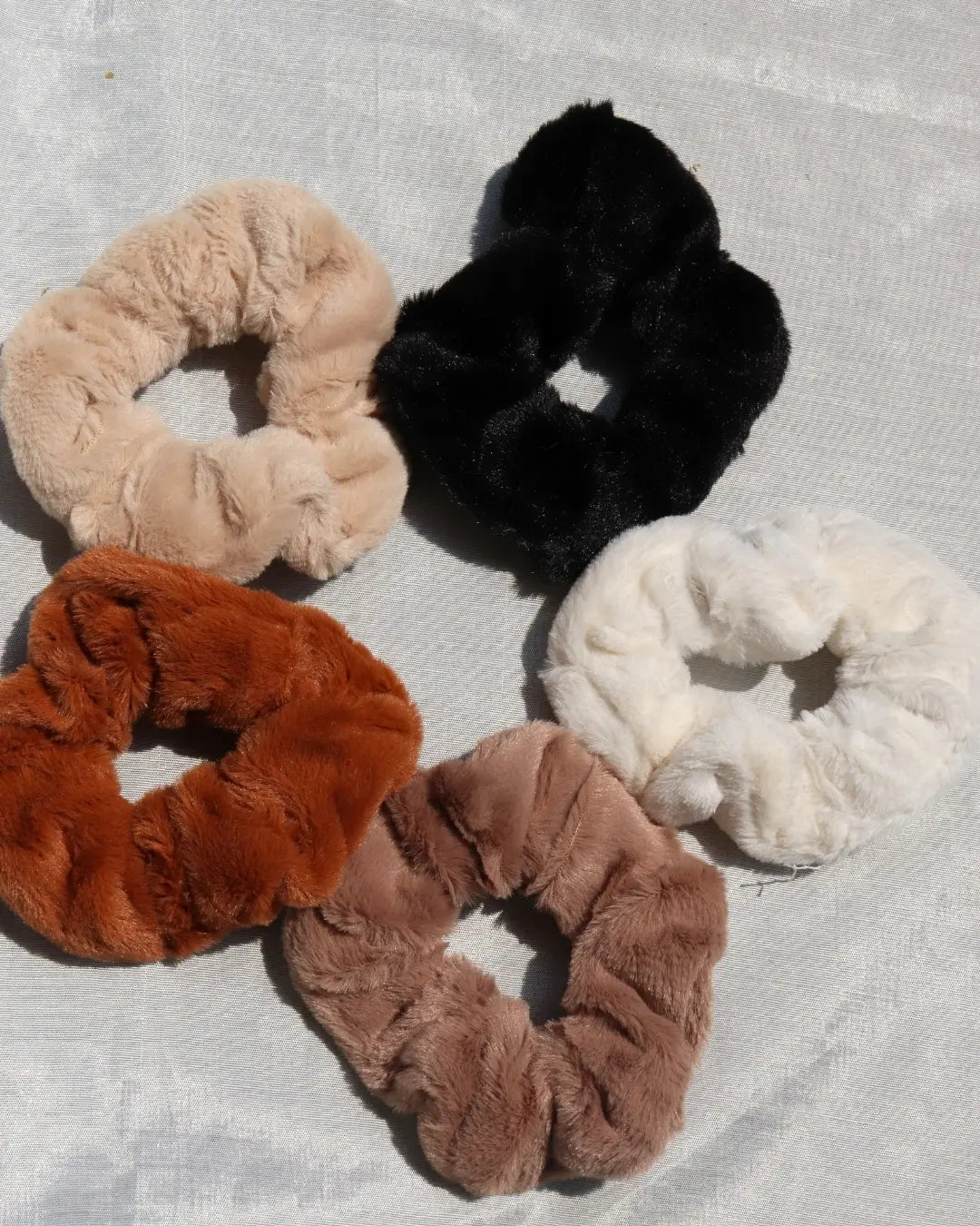 Light Brown Fur Scrunchie (1 pc)