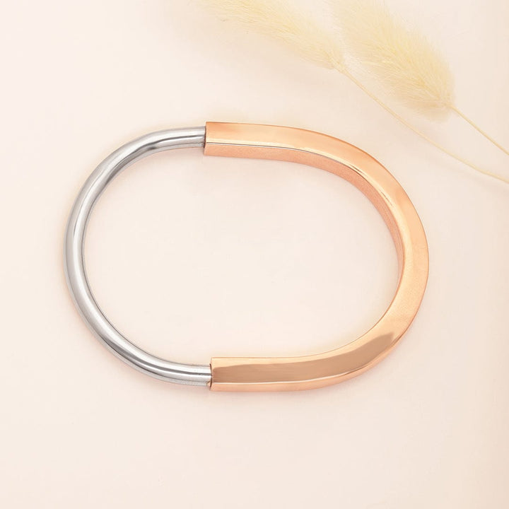 Anti-Tarnish Dual-Toned Rose Gold Oval Lock Bracelet