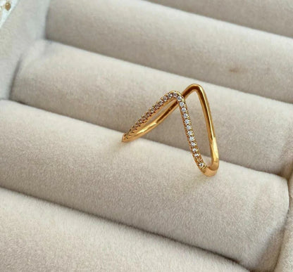 Stone-Studded Stackable Reversible V Ring (Gold Color)